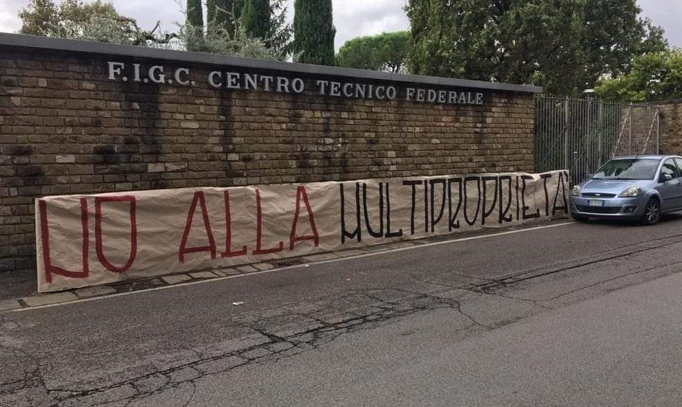 striscione salernitana