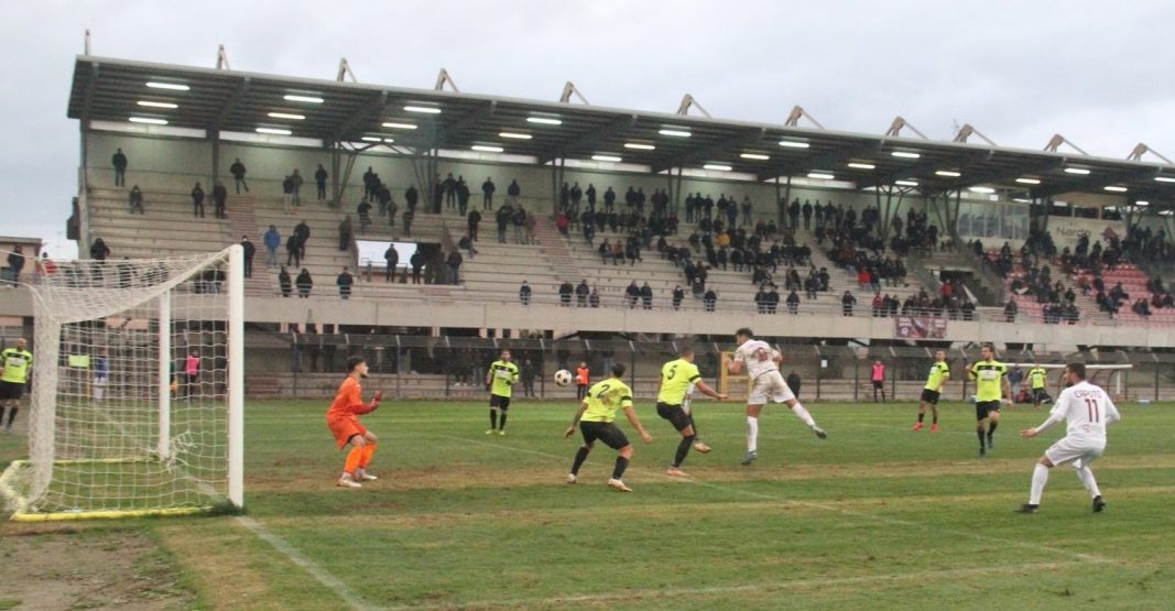 Serie D, San Giorgio rimontato a Nardò: granata sconfitti di misura