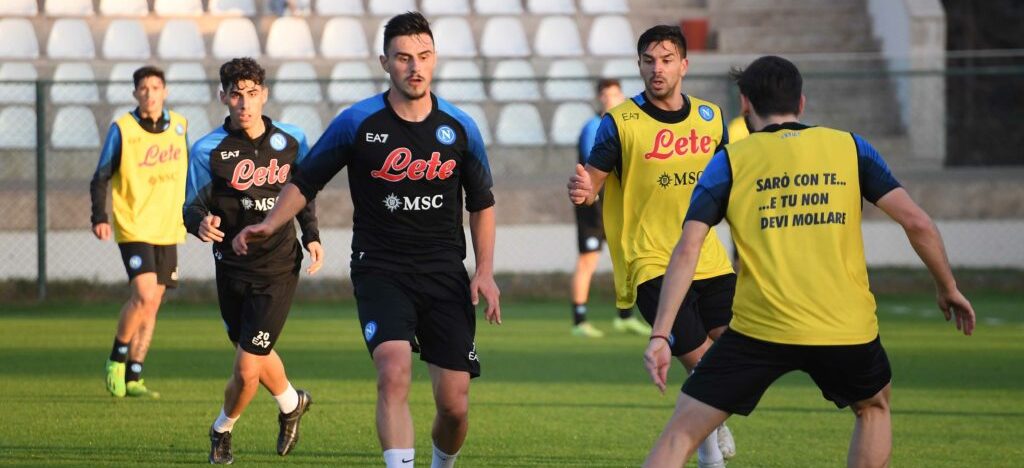 Napoli, il report della seduta pomeridiana di allenamento: quattro azzurri lavorano a parte