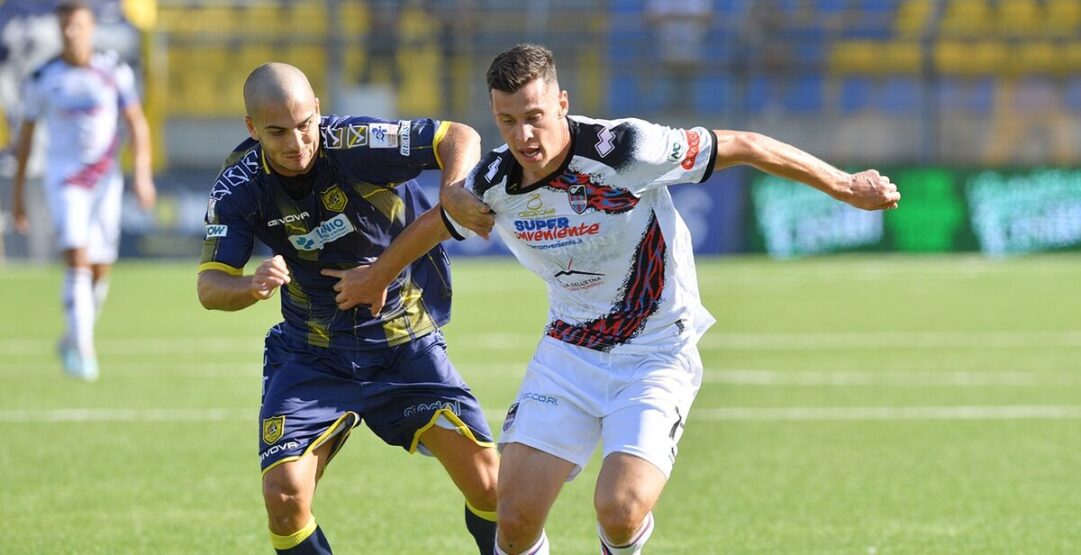 La capolista Juve Stabia continua la sua marcia: al ‘Menti’ Meli piega il Catania