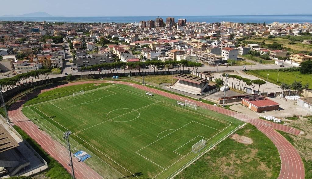 stadio conte di mondragone