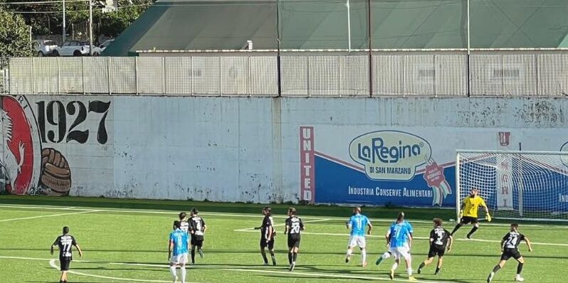 Video – Manfredonia, Scuotto furioso: “Gol netto non concesso, una vergogna”