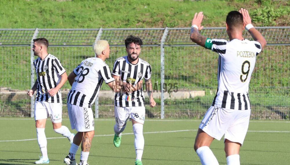 Il Nola supera il Portici, 2-0 per i bianconeri: cronaca e tabellino