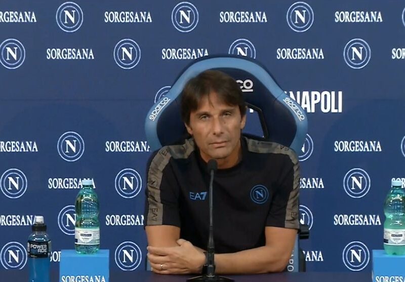 Napoli, Conte: “Roma? Match impegnativo, non dimentichiamo che l’anno scorso è arrivata davanti. Su Lobotka, Lukaku e McTominay…”